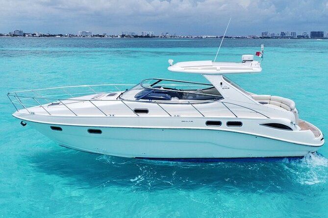 Private Yacht in Cancun 6 hours
