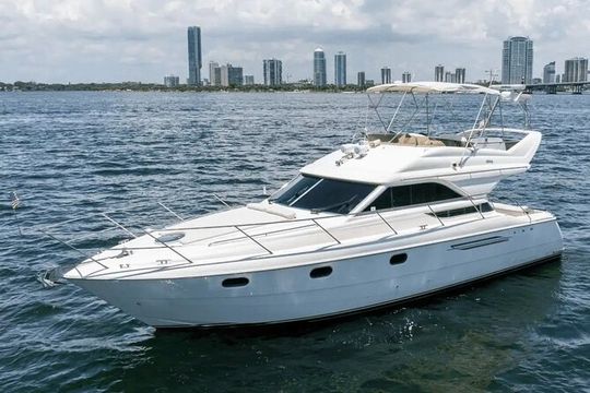 Luxury Private Yacht 50 + 2 Jet Ski Tour For 13 Pax to the Islands