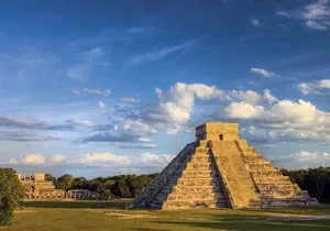 Chichen Itza Basic &Valladolid & Chichikan from Playa del Carmen