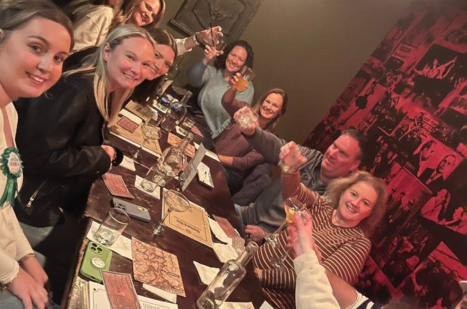 Tipsy History: The Happy Hour Historical Pub Crawl of Annapolis