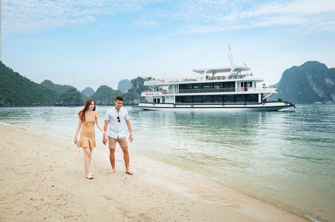 Halong Bay 5-Star Day Cruise-Titop Island, Cave, Jacuzzi & Buffet
