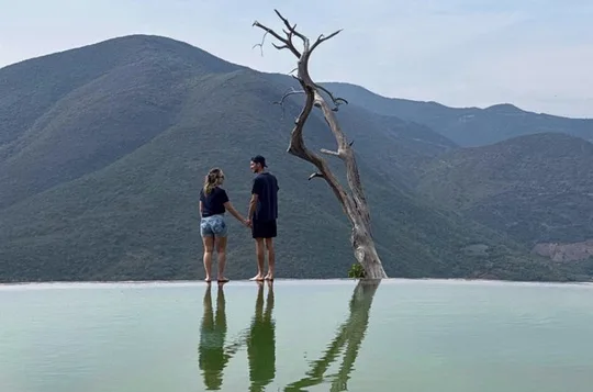 Hierve el Agua & Tule Tree: Half-Day Tour with a Certified Guide