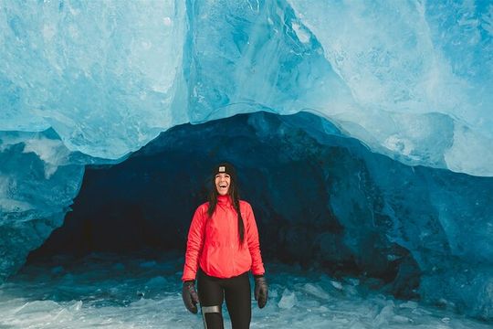 Winter Ice Cave Helicopter Adventure-2 Landing-Anchorage Area