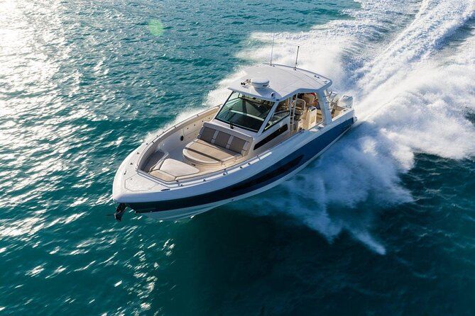 Maui Intimate Luxury Powerboat Private Charter
