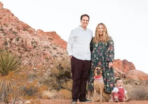 Photo Shoot at Red Rock Canyon in Calico Basin