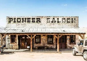 4-Hour Guided Off-Road Adventure to Wild Horses and Old Saloon