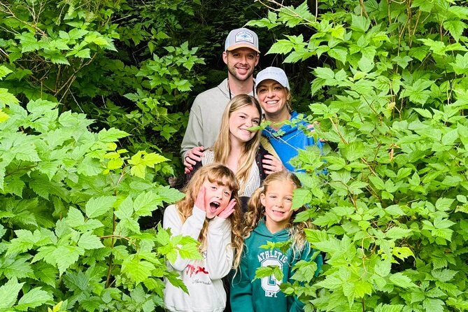 Rainforest Hiking Tour: Private Tour. Up to 11 guests!