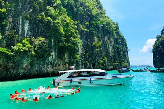 Phi Phi, Maya Bay og Khai Islands tur med buffélunsj fra Phuket