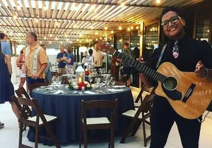 Romantic Dinner with Live Guitar