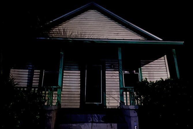 Paranormal Investigation in The Dixie House - St. Augustine, FL