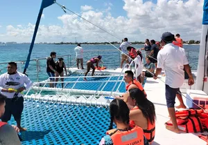 Private Sailing Catamaran to Isla Mujeres from Playa del Carmen