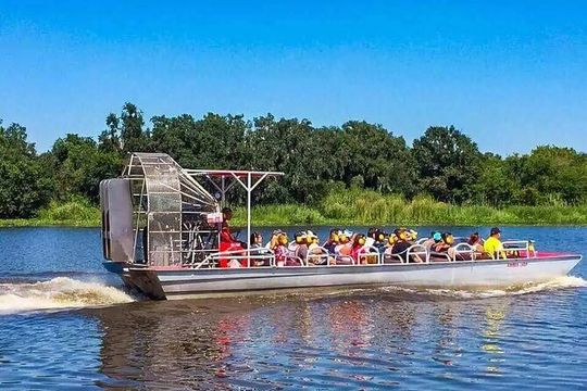 Large Airboat Swamp Tour in New Orleans with Transportation