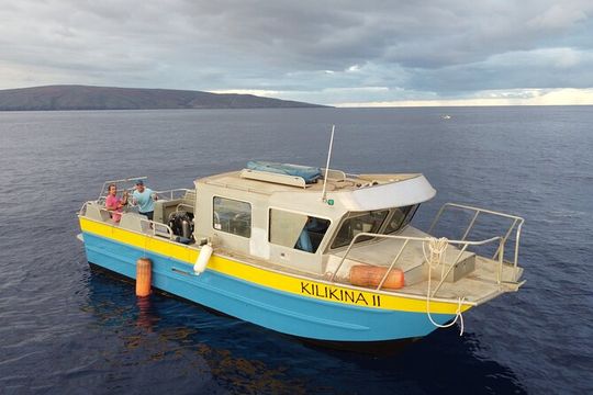 2-Tank Dive K2 Power Catamaran featuring the Molokini Crater