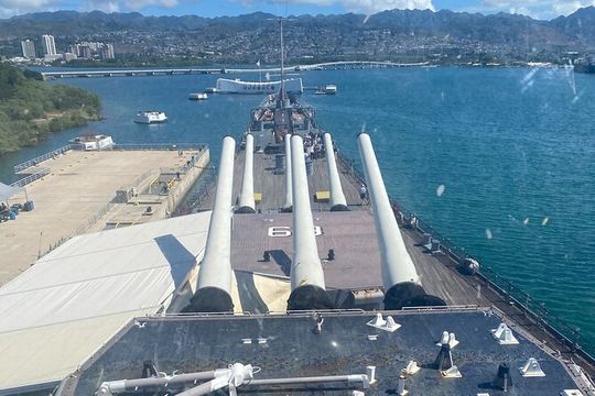 Arizona Memorial and USS Missouri