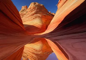 Antelope Canyon and Horseshoe Bend Day Tour from Las Vegas