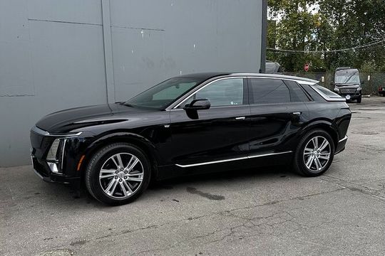 Custom Private Sightseeing Tour Sea to Sky and Whistler