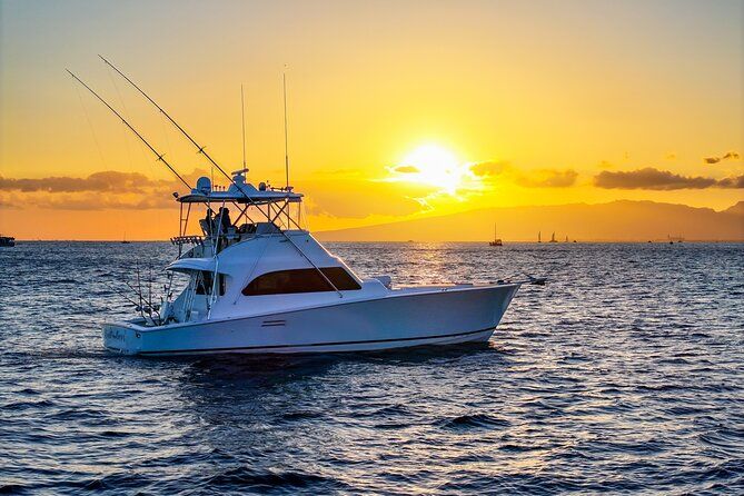 Private Luxury Sunset Cruise Aboard Limitless