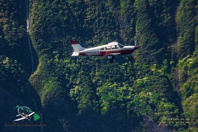 Maui-PRIVATE-Air Tour: SKY-ROAD to HANA: Lava+ Jungle Waterfalls!