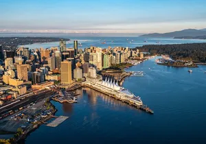 Discover Vancouver Winter City Tour