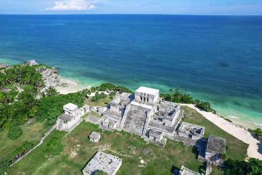 Tulum Turtle Snorkeling and Beach Day Tour