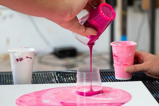 Private Fluid Art Acrylic Pouring Workshop in New York