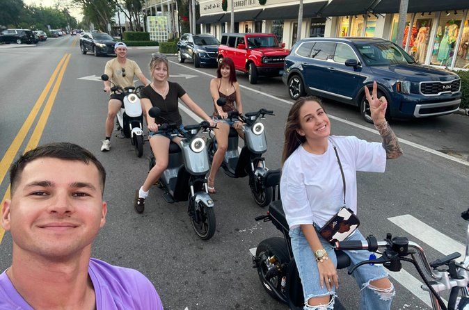 Electric Trike & Moped Tour of Downtown Naples - Fun For Everyone
