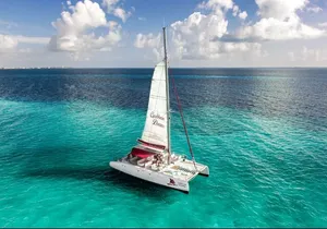 Cancun to Isla Mujeres Tour Experience