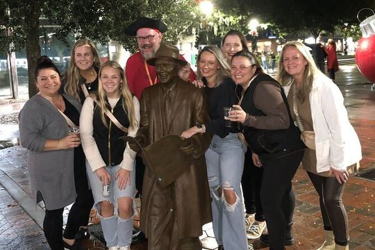 Savannah’s Bawdy and Ghostly Christmas Carol Pub Crawl