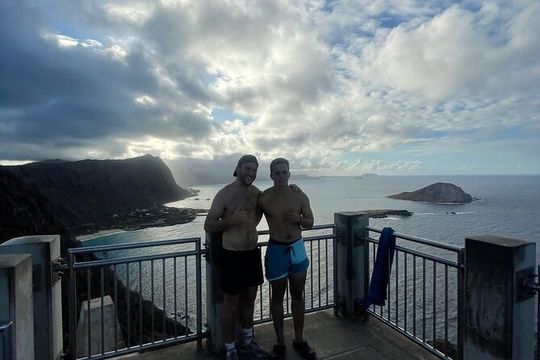 Makapuu Lighthouse Tour with Stops