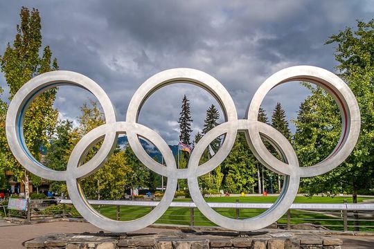 Whistler: Sea to Sky Gondola Shannon and Brandywine Falls Tour
