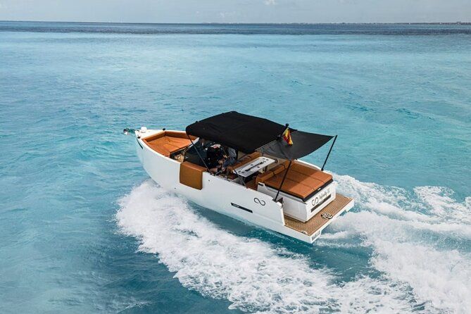 De Antonio D28 - Private Boat Tour (SEVEN MARES)