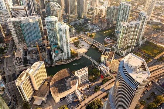 Private Miami Architecture & Coast Tour