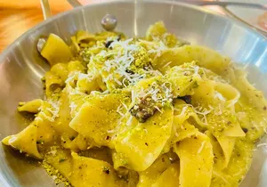 Hidden Authentic Italian Gems in Naples Food Tour