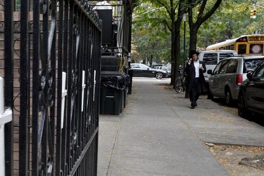 Hassidic Williamsburg: A Self-Guided Audio Tour in Brooklyn