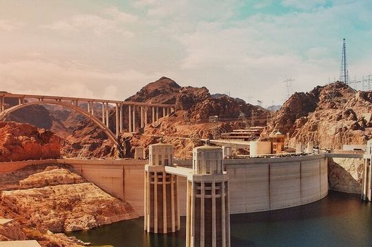 Small Group Hoover Dam Highlights + Bridge Walk Tour