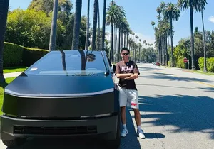 Private Los Angeles Cyber Truck Tour Customizable Day Adventure