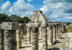 Shared Guided Day Tour to Chichen Itza with Tequila Tasting