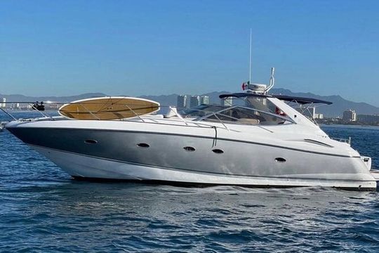 Private Yacht 46 FT Up to 12 People