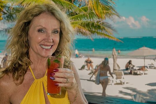 Timeless Photography Sessions in Cancun and Riviera Maya