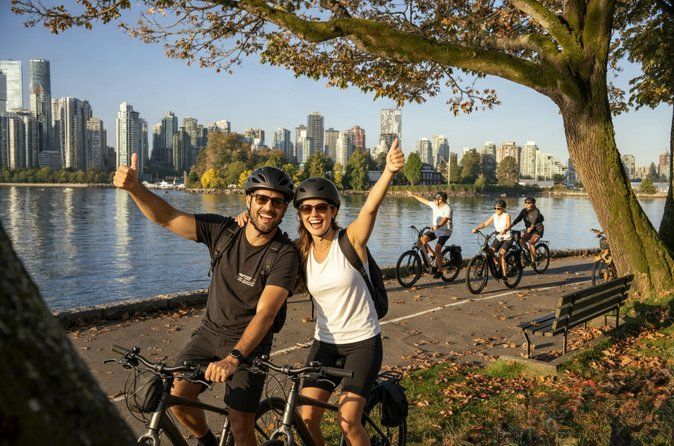 Ultimate Vancouver City Tour: Landmarks, Views and Capilano