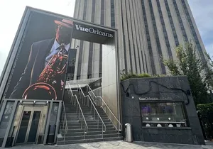 Eat, Drink, VUE: New Orleans Food, Cocktails and Observation Deck