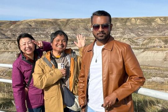 Ultimate Drumheller Experience; Dinosaurs Canyons and Ghost Towns