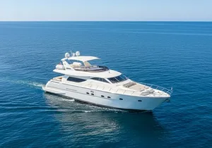 Explore Miami River by Yacht