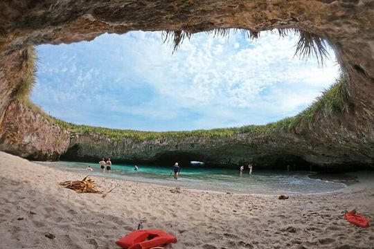 Marietas Islands and Playa Escondida Tour