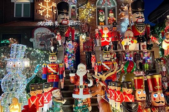 New York Dyker Heights Christmas Tour