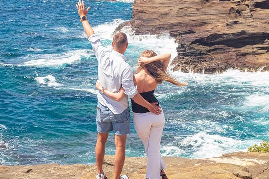 Morning Photo Session at Paradise Beach in Convertible
