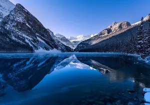 Lake Louise, Peyto Lake, Banff & More – Premium Tour(Best Seller)