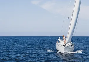 Semi-Private Coast Sail Waikiki