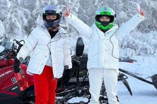 Glacier snowmobile tour