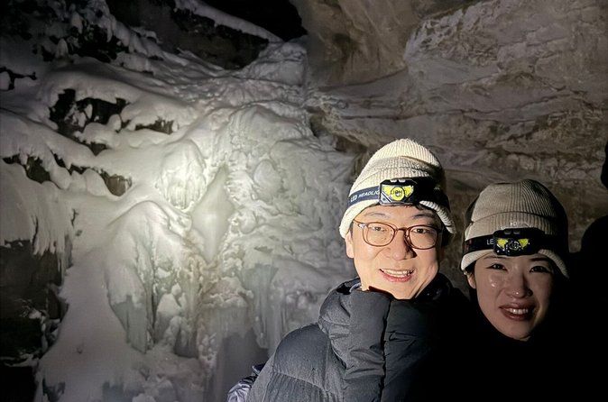 Johnston Canyon Night Walk and Banff Stargazing Experience